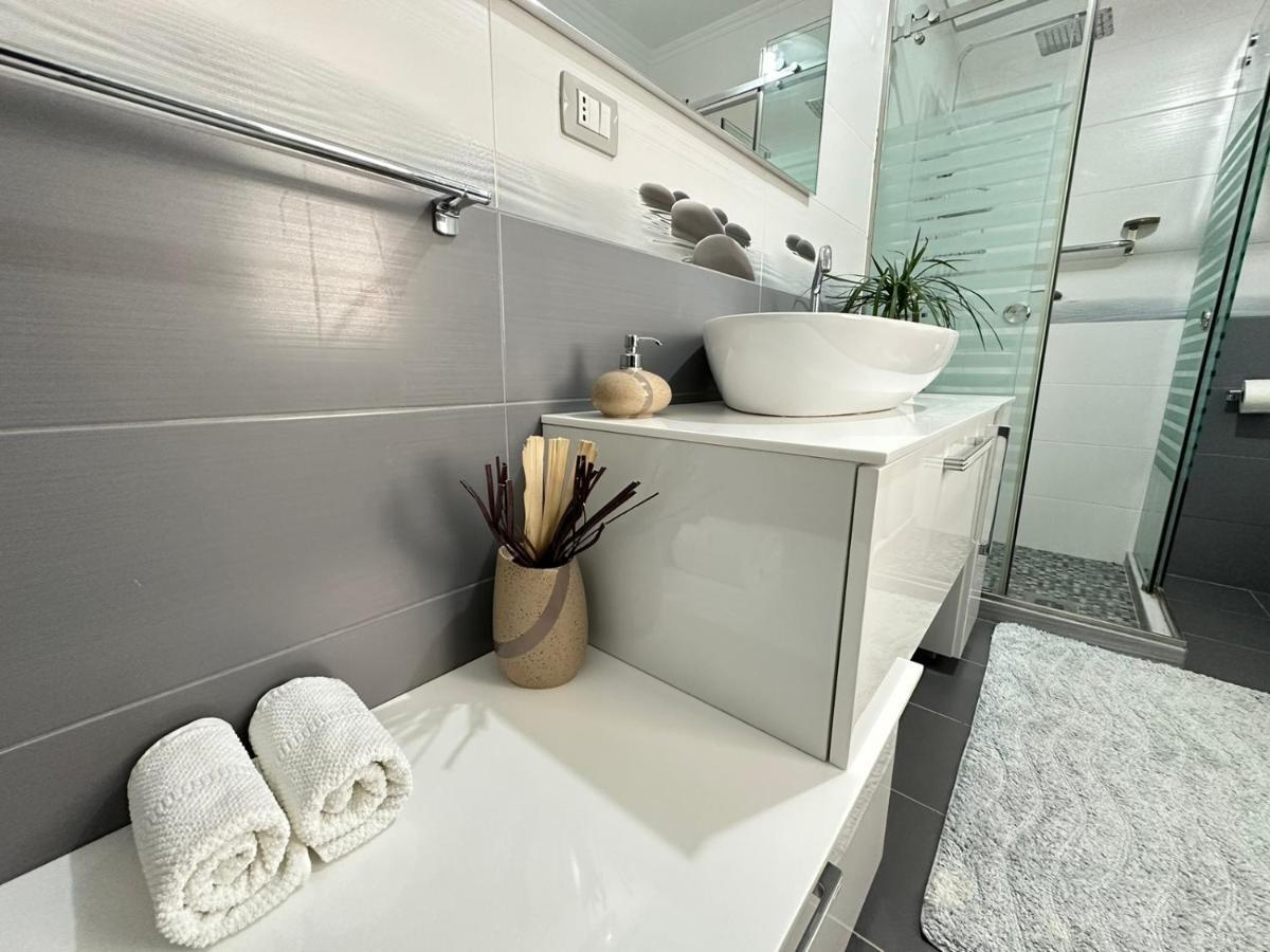 Home Aquamarine & Residence Влёра Экстерьер фото
